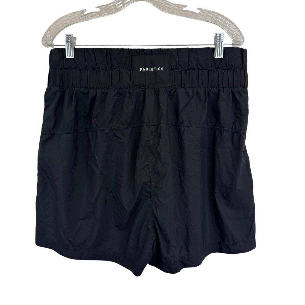 Fabletics Ultra High-Waisted Piped Nylon Shorts Black Size XL NEW - Picture 4 of 15